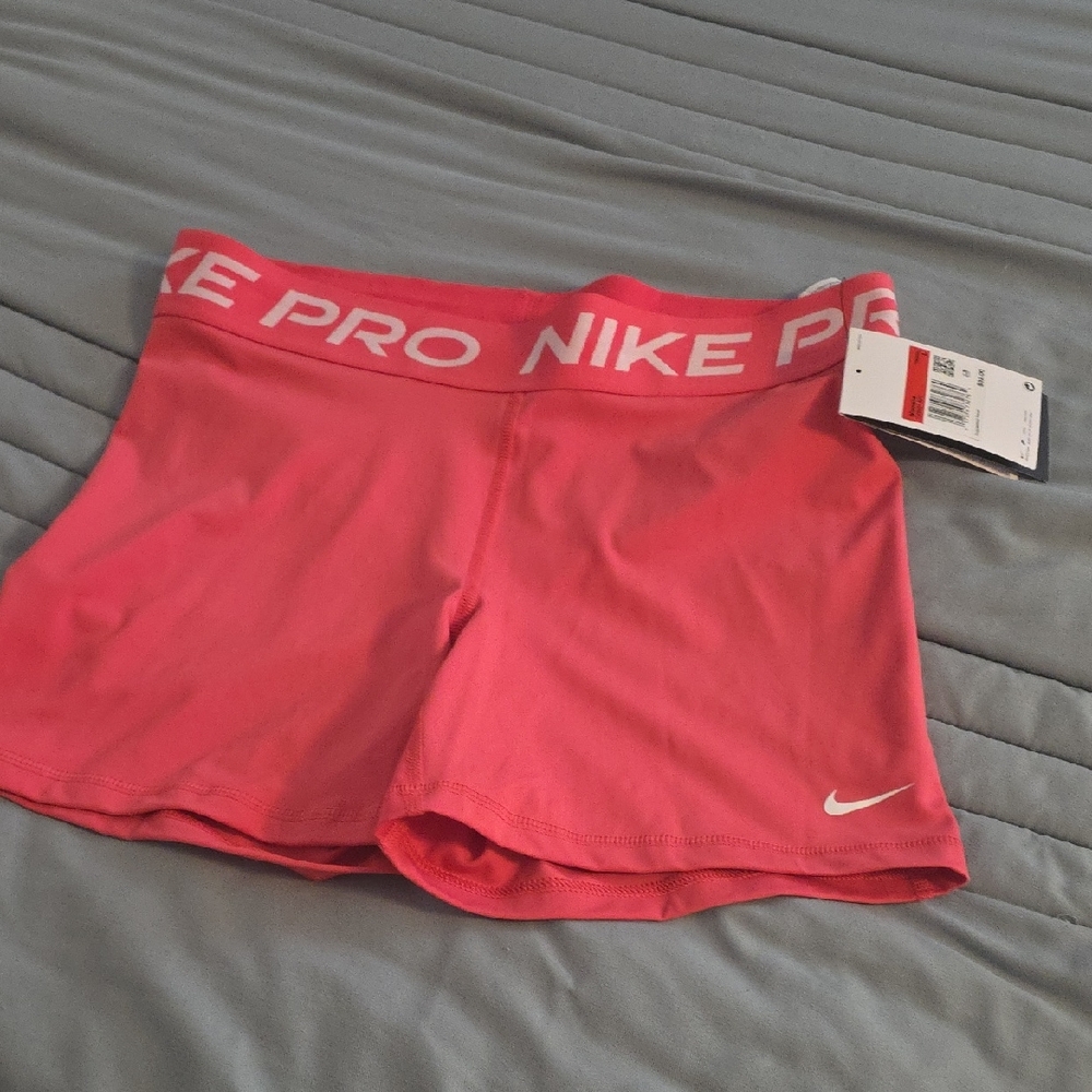 Nike Pink Athletic Shorts for Performance